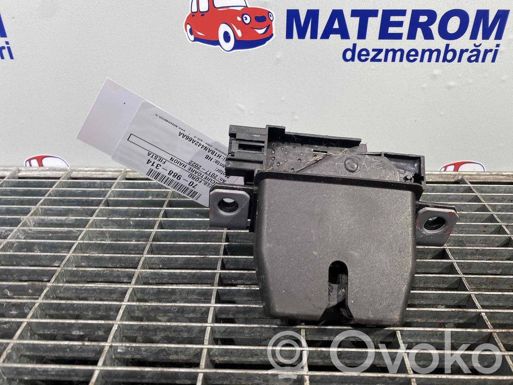 Ford Fiesta Becquet de lunette arrière