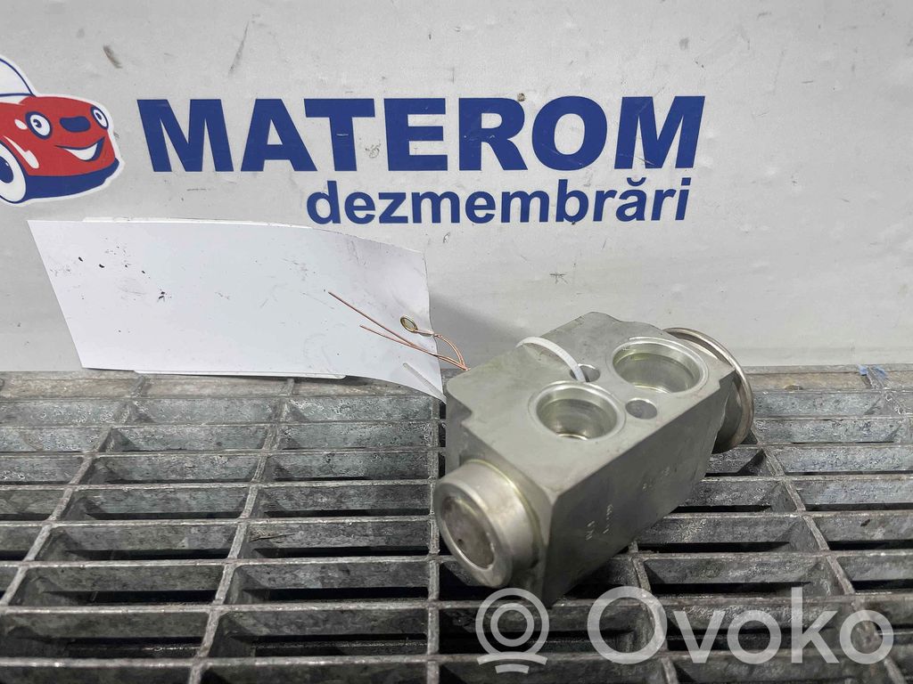 Altra parte interiore   9182512