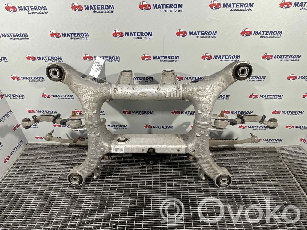 BMW 7 F01 F02 F03 F04 Belka osi tylnej 