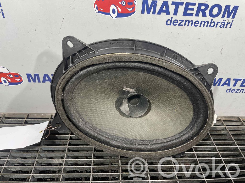 Toyota Avensis T270 Altavoz del panel