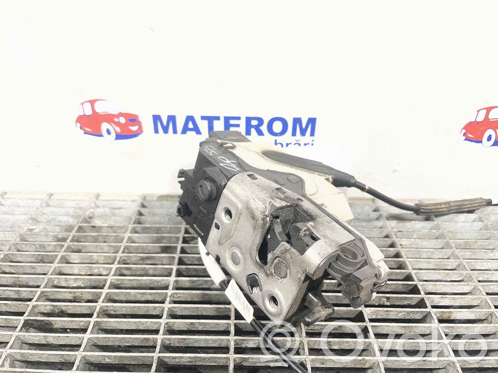 Peugeot 208 I Serratura portiera posteriore