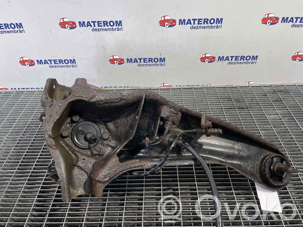 Mitsubishi Lancer VIII Fuso a snodo con mozzo ruota posteriore 