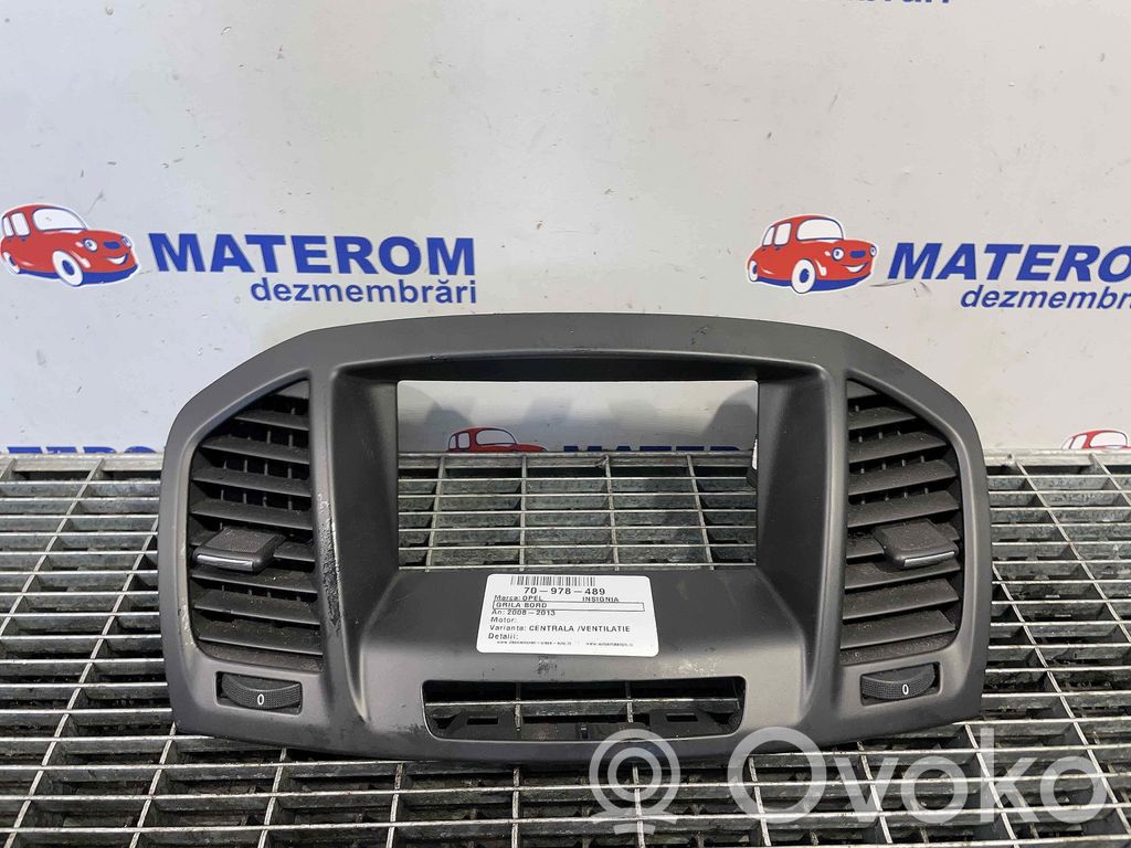 Opel Insignia A Grilă ventilație centrală 