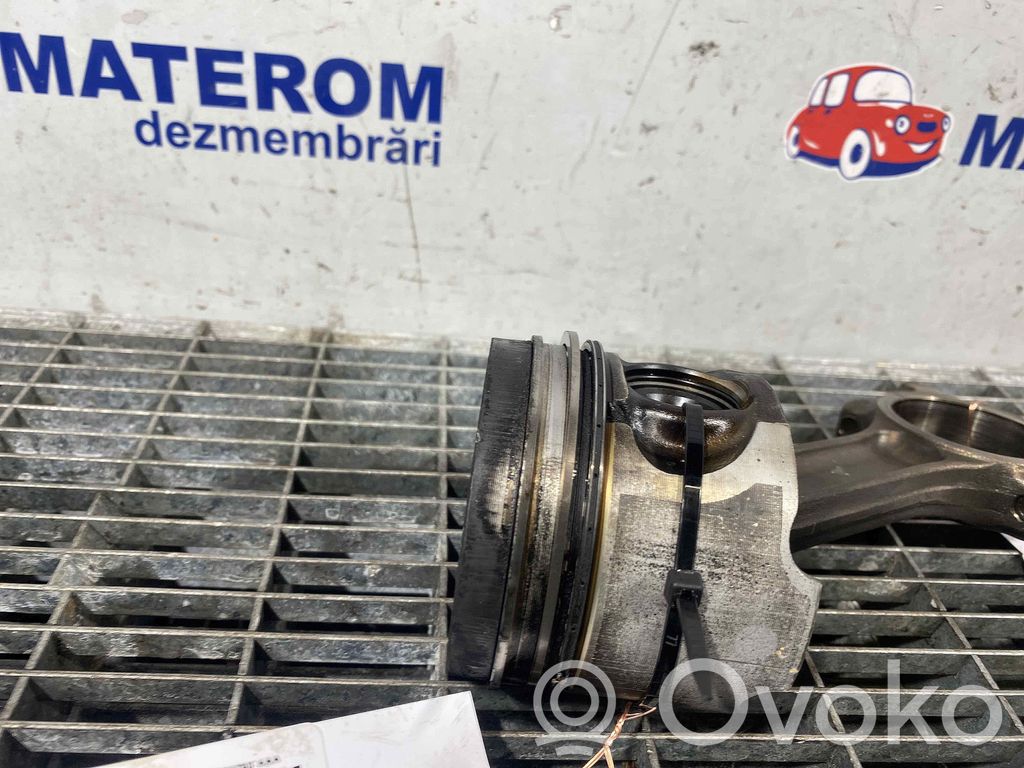 Dacia Dokker Piston 