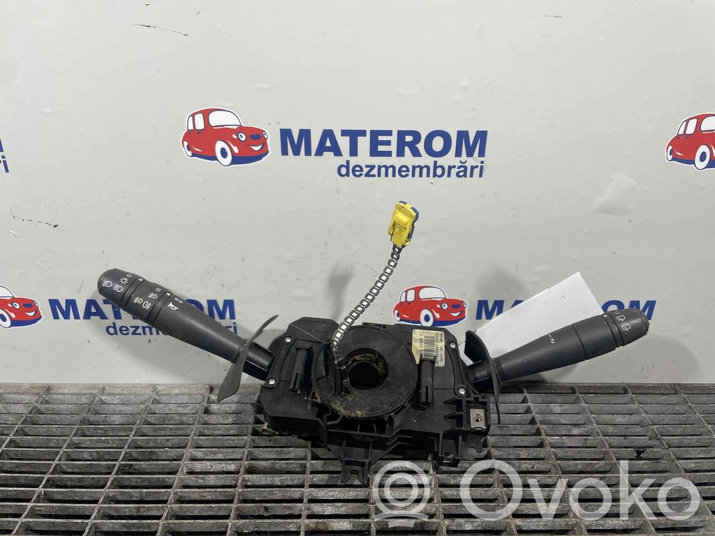 Dacia Duster Manetă semnalizator 