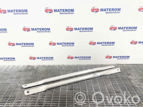 Mercedes-Benz C W205 Support de jambe de force supérieur avant 