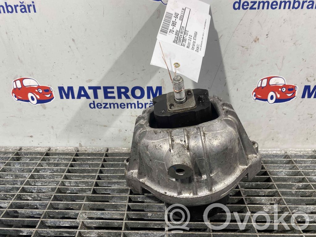 BMW 3 E90 E91 Engine mount bracket 