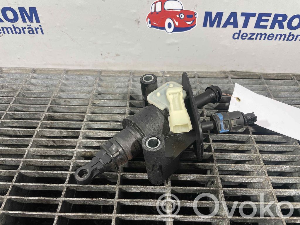 Ford B-MAX Kytkimen pääsylinteri 