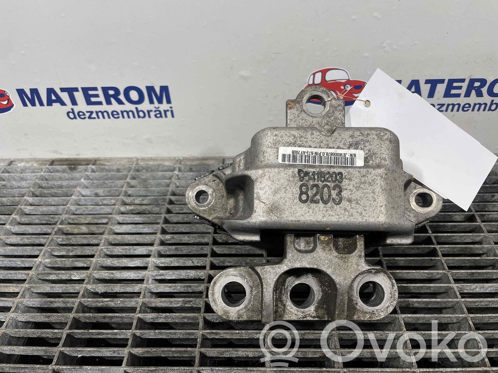 Opel Mokka Gearbox mounting bracket 