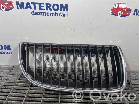 BMW 3 E90 E91 Front bumper upper radiator grill 