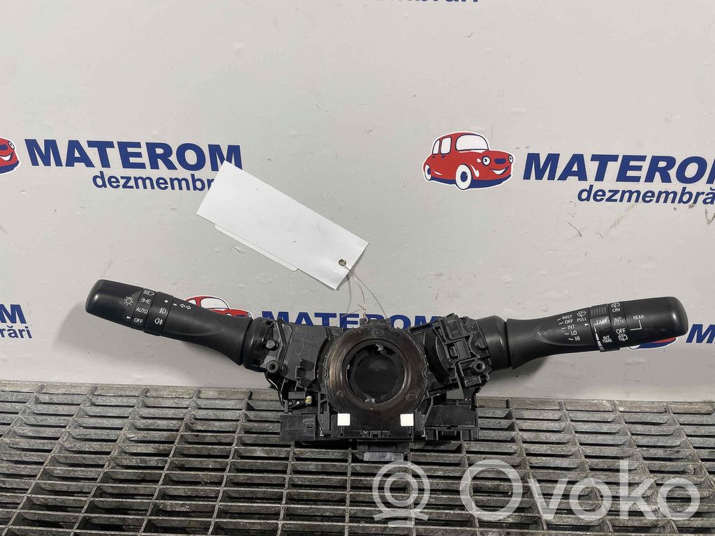 Manetka / Przełącznik kierunkowskazów   3721074PE1