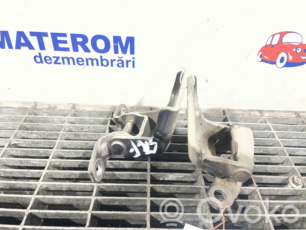 Subaru XV I Engine bonnet/hood hinges 