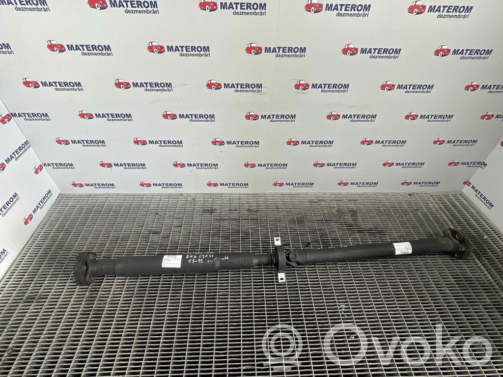 BMW 3 F30 F35 F31 Środkowy wał napędowy 