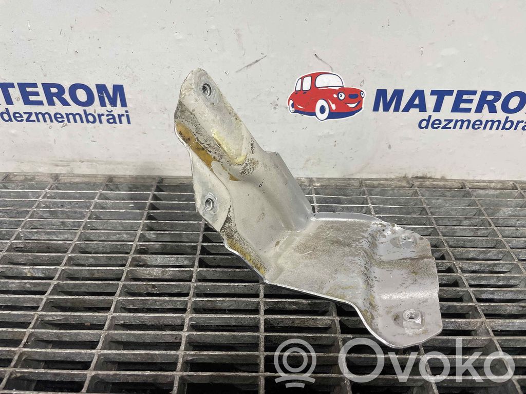 Volkswagen Golf Plus Supporto di montaggio del parafango 