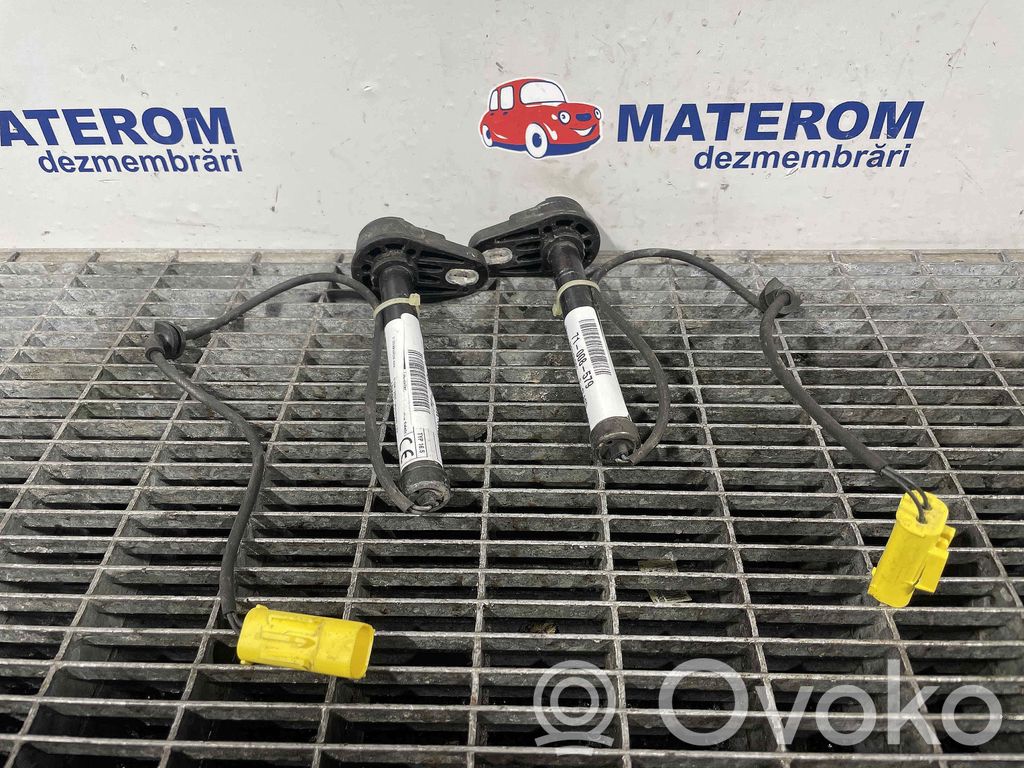 Mercedes-Benz E W213 Cinturón delantero 