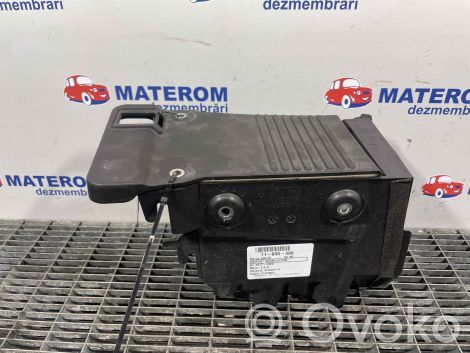 Volvo XC60 Batteriehalterung
