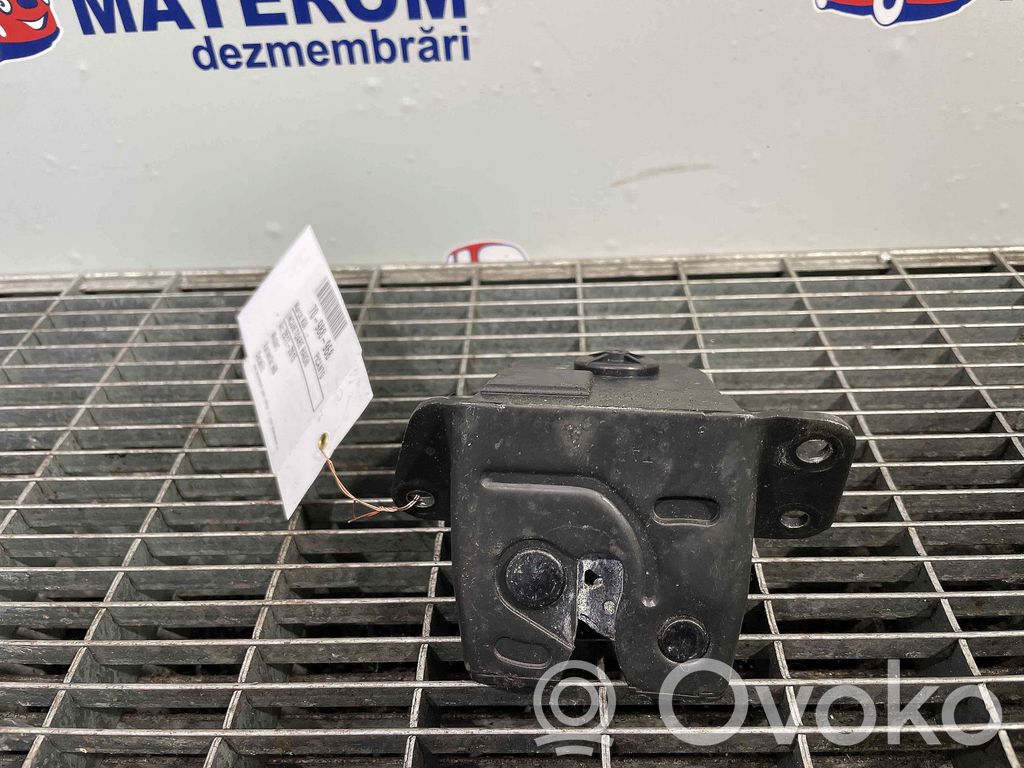 Spoiler capotă spate   812301Y010