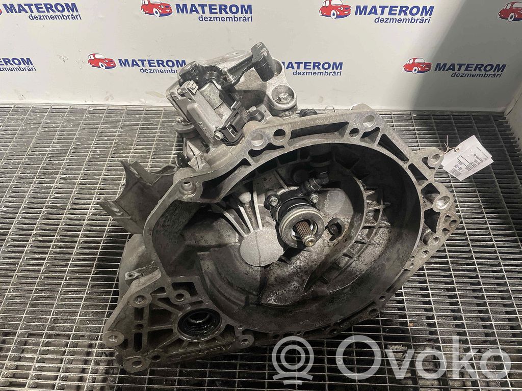 Opel Astra K Cutie viteze manuală cu 5 trepte