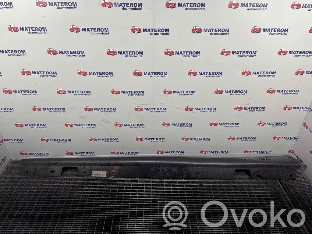 BMW 3 E90 E91 Sill