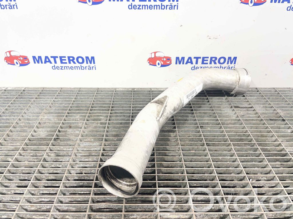 Mercedes-Benz CLS C219 Furtun/conductă intercooler