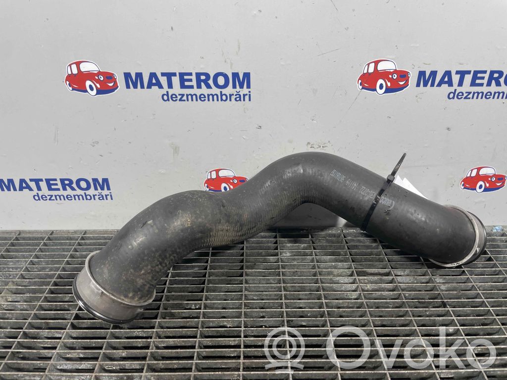 Mercedes-Benz CLS C219 Furtun/conductă intercooler