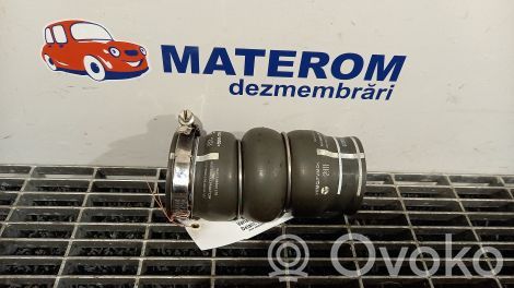Peugeot 508 Tube d'admission de tuyau de refroidisseur intermédiaire 