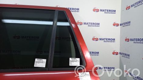Land Rover Freelander 2 - LR2 Vitre de fenêtre porte arrière