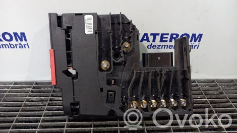 Mercedes-Benz E W212 Fusibile relè della batteria 