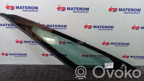 Opel Zafira C Front triangle window/glass