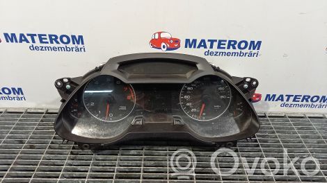Audi A4 S4 B8 8K Tachimetro (quadro strumenti) 