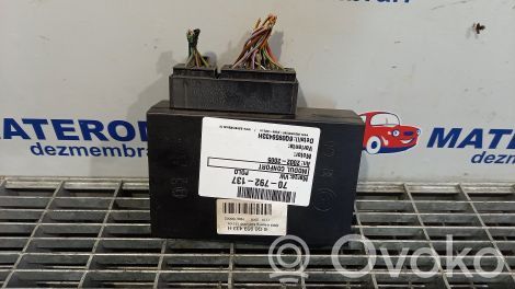 Volkswagen Polo IV 9N3 Mukavuusmoduuli