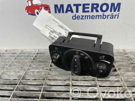 Przełącznik świateł   AV6T13A024AC