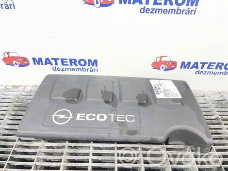 Opel Corsa D Couvercle cache moteur