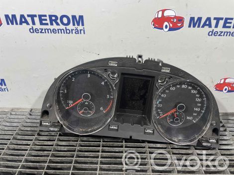 Volkswagen PASSAT B7 Vitezometru (grup de instrumente) 