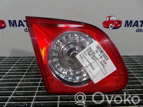 Volkswagen PASSAT B6 Lampy tylnej klapy bagażnika
