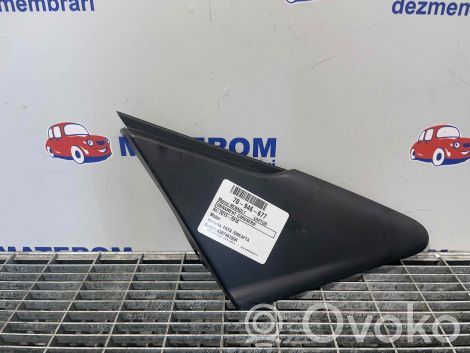 Renault Captur Kita išorės detalė