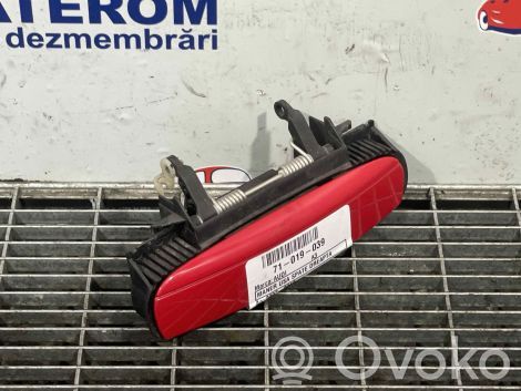 Nissan Juke I F15 Manecilla externa puerta trasera 
