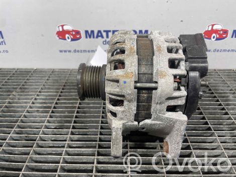 Renault Captur Generatore/alternatore 