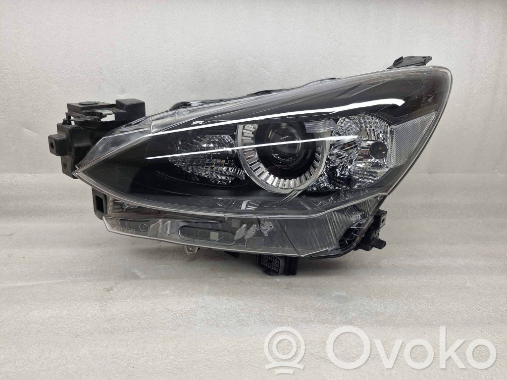 Mazda 2 Headlight/headlamp 
