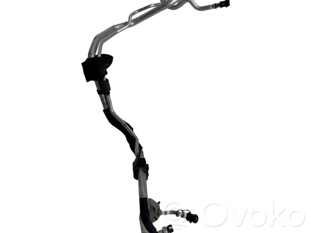Volvo XC60 Conductă/furtun aer condiționat (A/C) 
