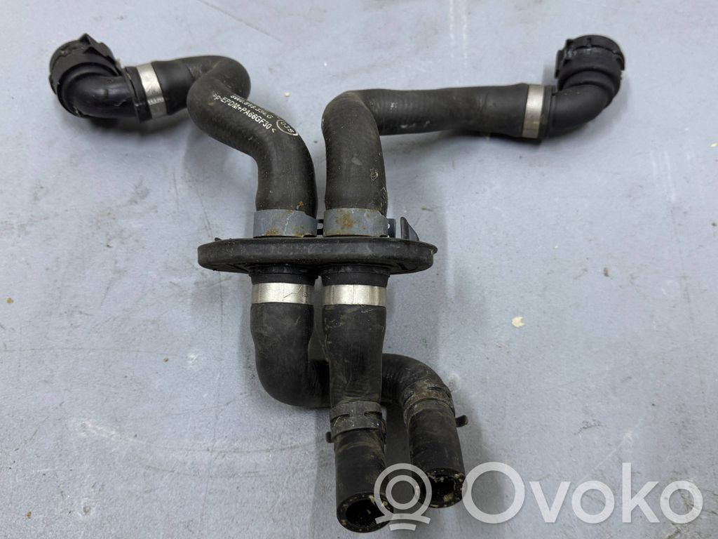Audi A4 S4 B9 8W Engine coolant pipe/hose 