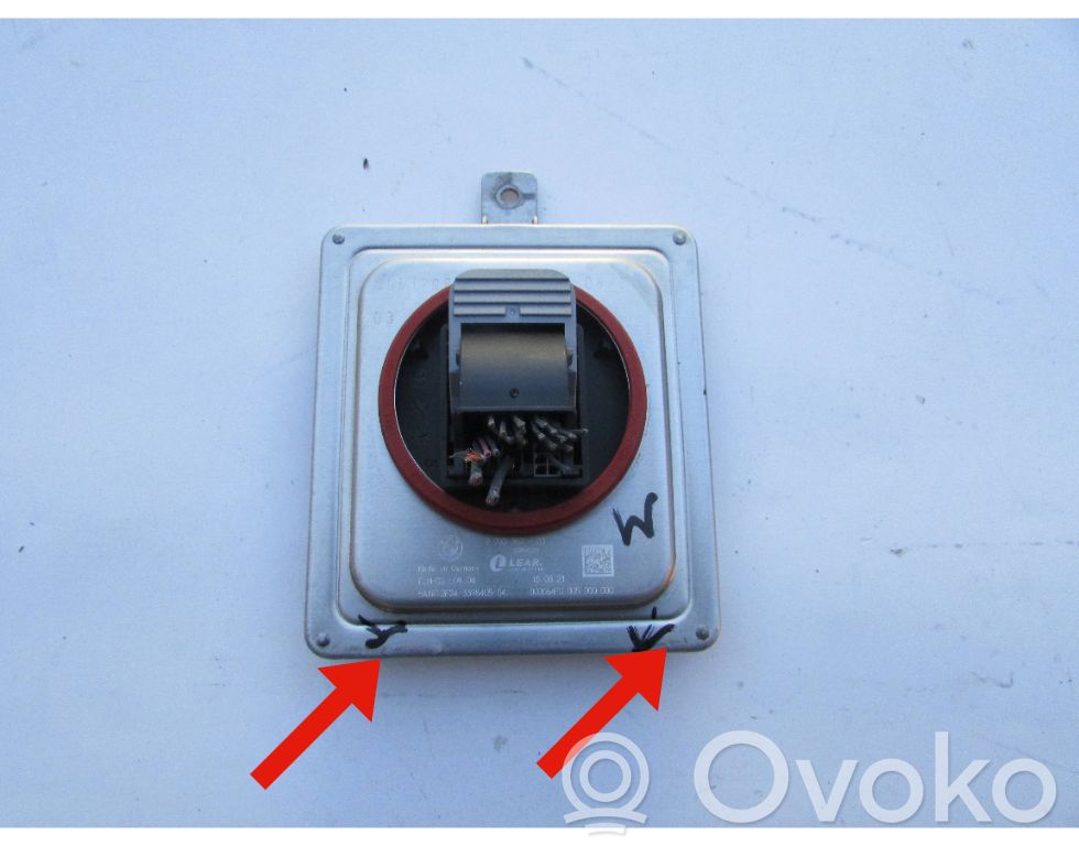 BMW 3 G20 G21 LED ballast control module 