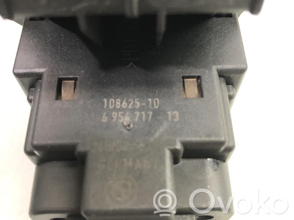 BMW 1 E81 E87 Ignition key card reader 
