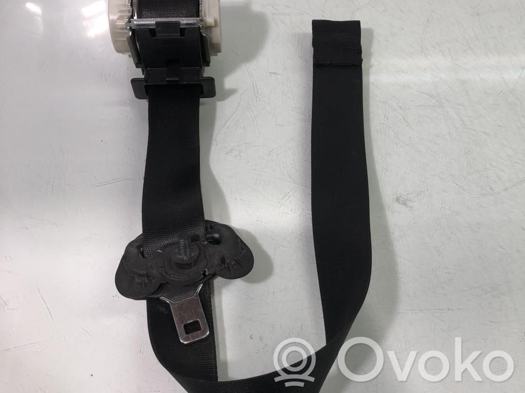 BMW 1 E81 E87 Front seatbelt 