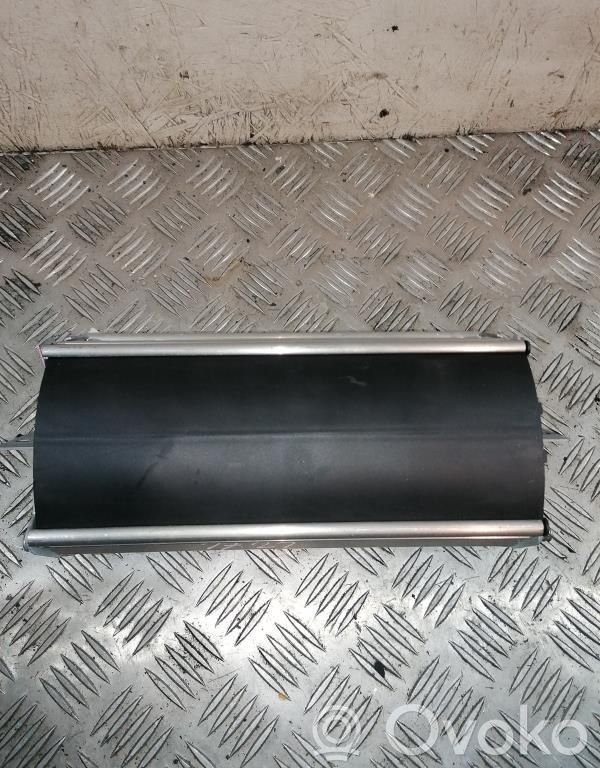 BMW 1 E81 E87 Passenger airbag 