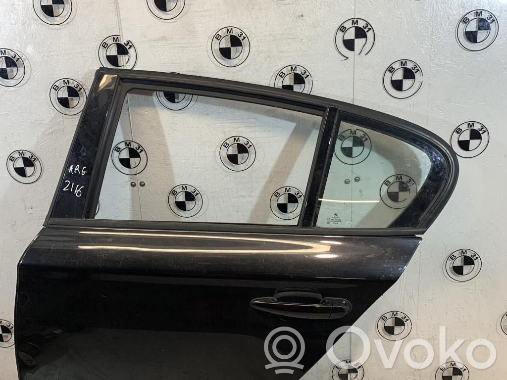 BMW 1 E81 E87 Rear door window glass 