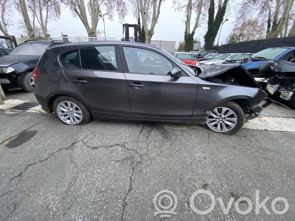 BMW 1 E81 E87 Manualne lusterko boczne drzwi przednich 