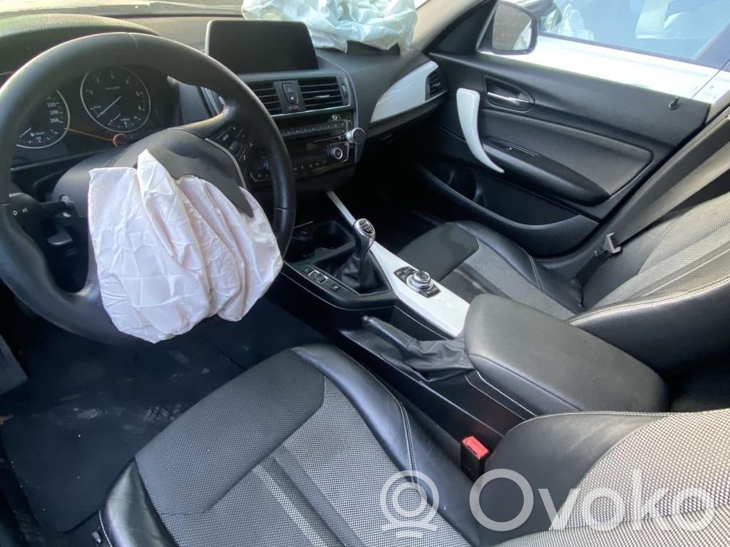 BMW 1 F20 F21 Klamra tylnego pasa bezpieczeństwa 