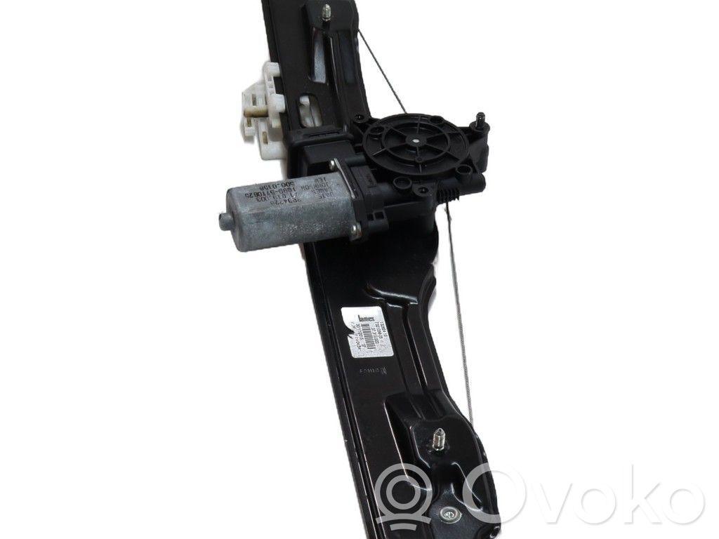 BMW 2 F46 Regulador de puerta trasera con motor 