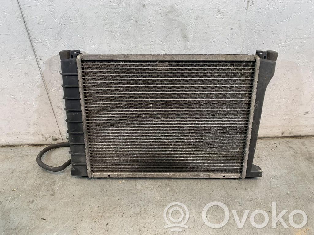 BMW 3 E30 Wasserkühler 
